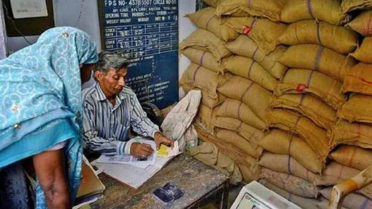 छत्तीसगढ़ के गरीब परिवारों को नए साल से अगले पांच वर्ष तक मिलेगा निश्‍शुल्‍क चावल, खाद्य विभाग ने कलेक्टरों को जारी किया पत्र