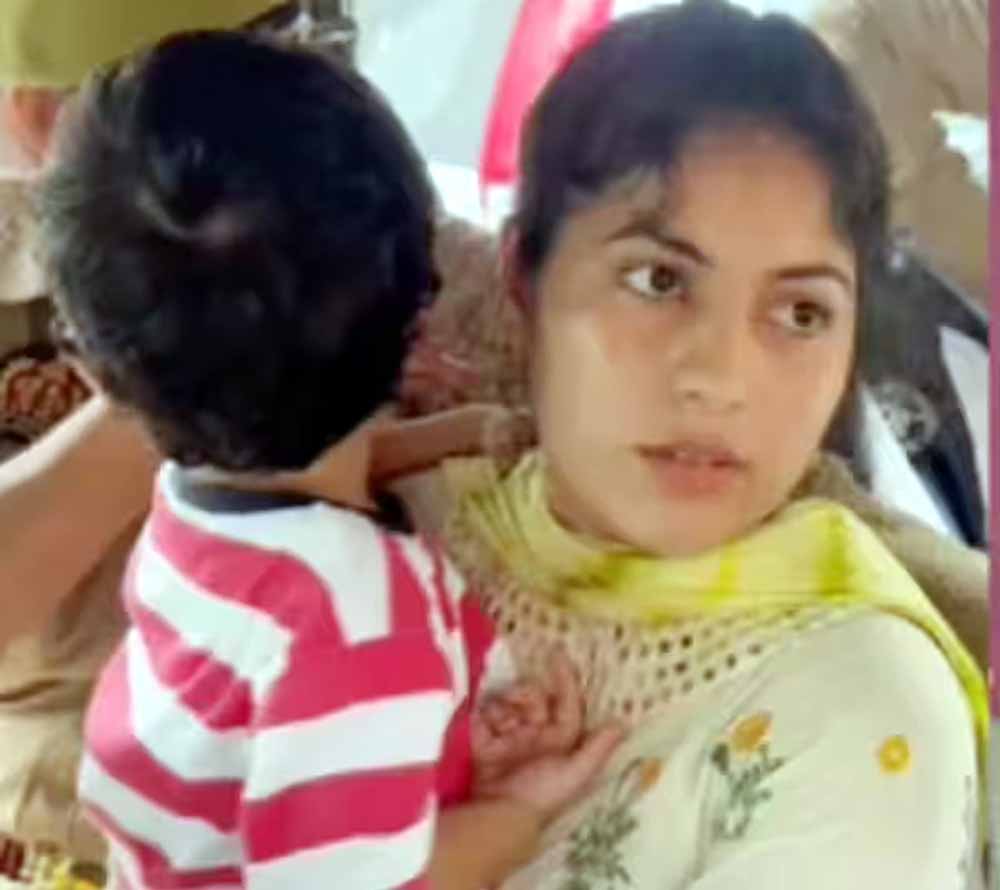 सवा साल के बेटे को पिता का हक दिलाने व पति की तलाश में ग्रेटर नोएडा पहुंची बांग्लादेश की महिला सोनिया लौट रही 