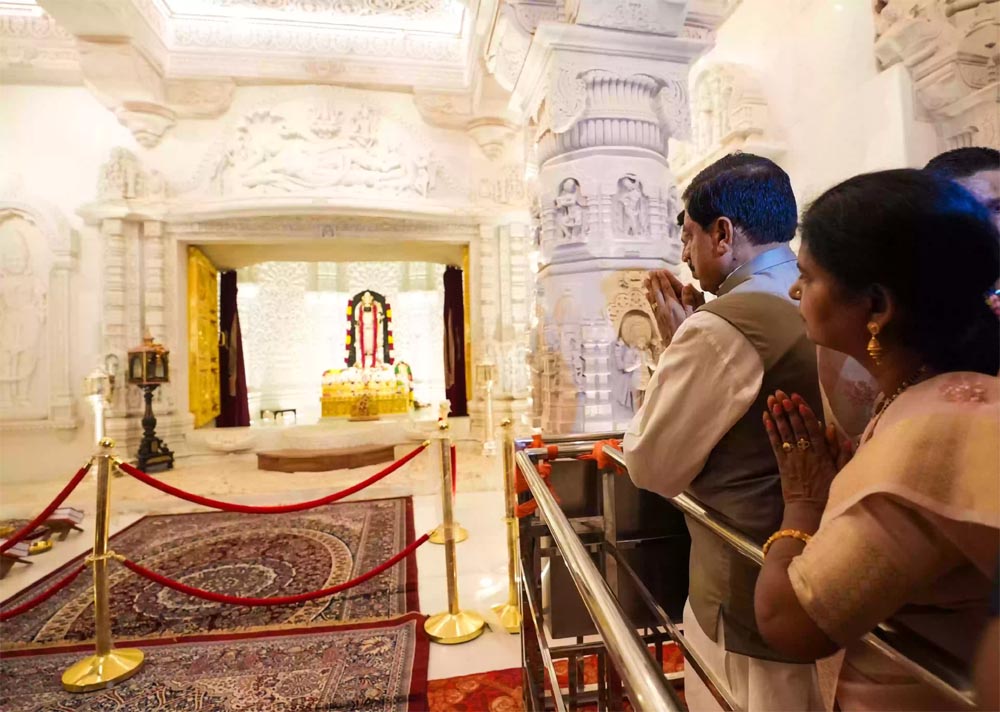 अयोध्या में किए रामलला के दर्शन, प्रभु श्रीराम के दर्शन कई जन्मों के पुण्य-प्रताप का प्रसाद होता है: मुख्यमंत्री डॉ. मोहन यादव