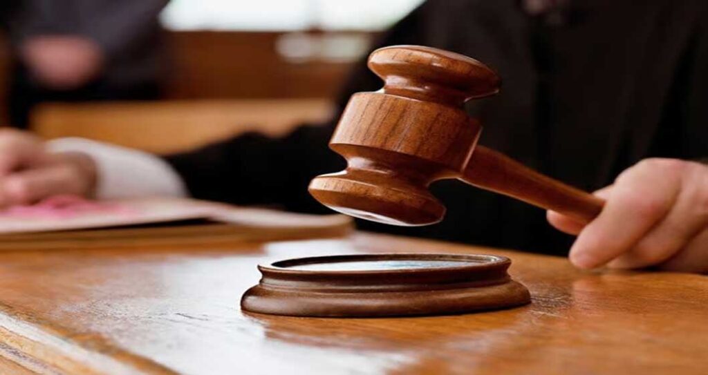 court_105_1-4.jpg
