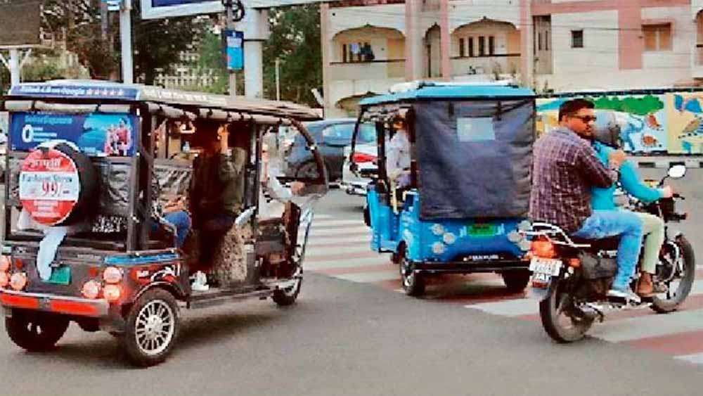 e_riksha1.jpg
