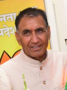 narayan1.jpg