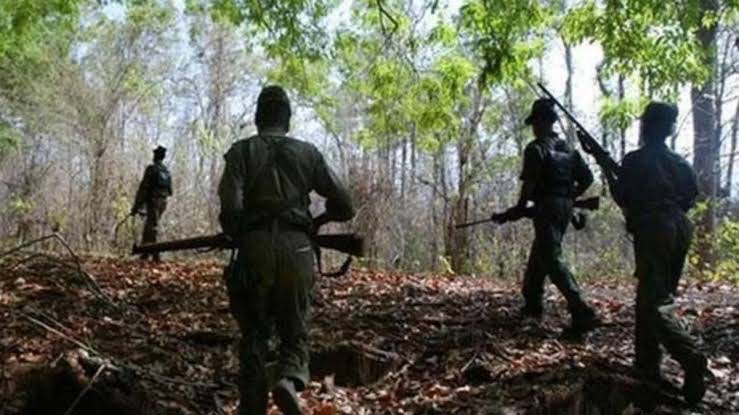 naxalites3-2.jpg