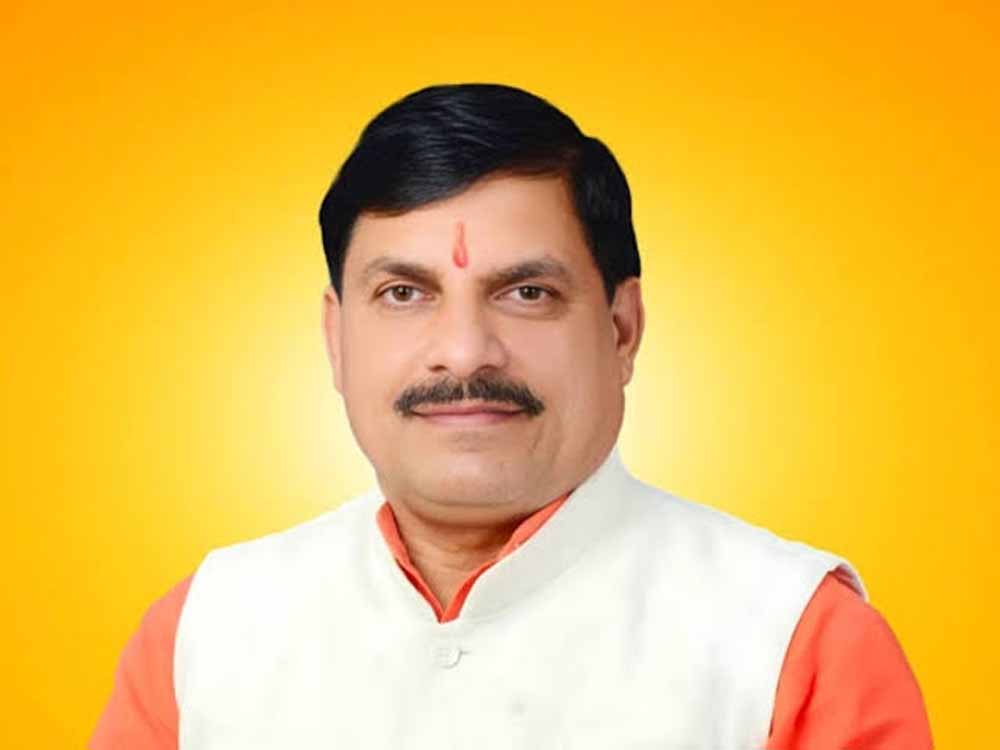 mohan4.jpg