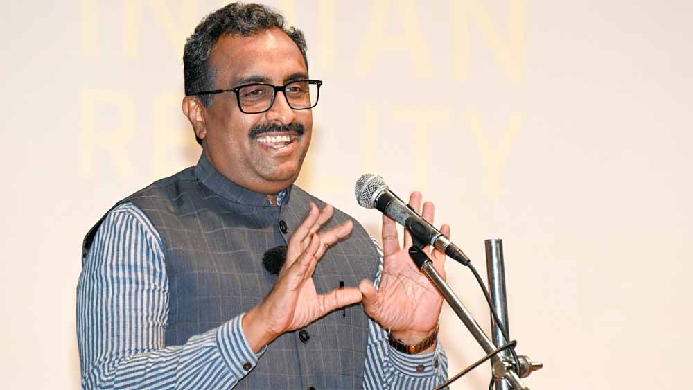 ram_madhav1.jpg