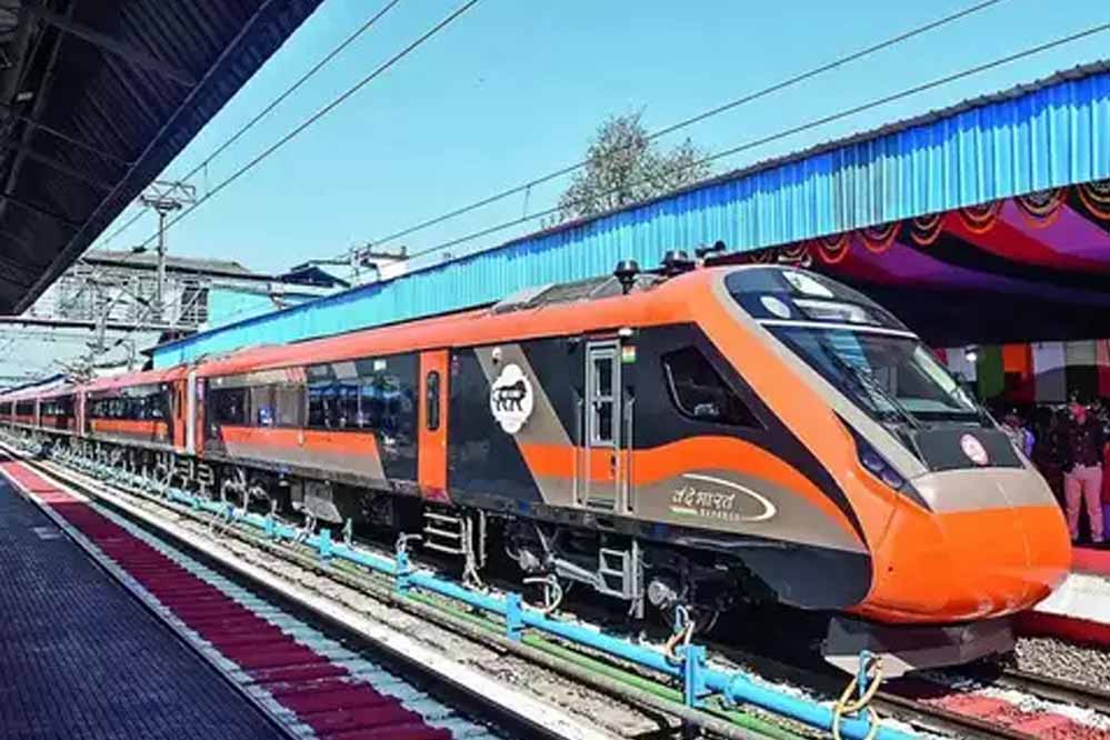 vande_bharat_train_35_2.jpg