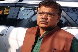 Pradyuman_Singh_Tomar_194_3.jpg