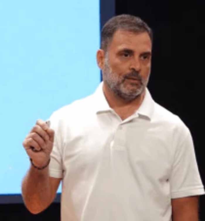 rahul1-4.jpg