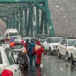 सावधान! बर्फबारी के कारण अटल टनल की ओर जाने वाले रास्ते बंद, IMD ने जारी किया अलर्ट