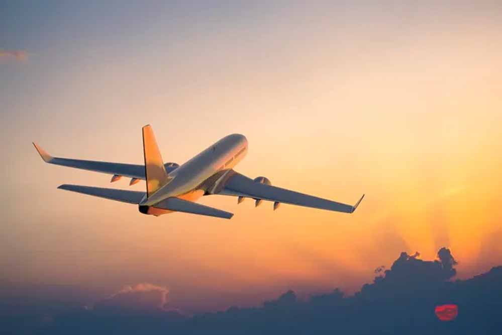 इंदौर-शारजाह फ्लाइट अब हफ्ते में चार दिन होगी, 29 मार्च से तीन दिन रहेगी बंद, बैंकॉक फ्लाइट की उम्मीद