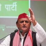 रोहित पांडेय और पूर्व DIG समेत कई नेता सपा में शामिल, अखिलेश यादव ने BJP पर साधा निशाना