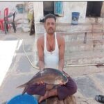 सफलता की कहानी  मछली पालन से आत्मनिर्भर बने प्रकाश धीवर  क्षेत्र के 20 लोगों को दे रहे रोजगार