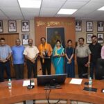 पुलिस मुख्यालय परिवार द्वारा 11 सेवानिवृत्त कर्मचारियों को दी गई भावभीनी विदाई