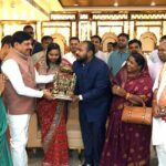 मुख्यमंत्री डॉ. यादव ने केंद्रीय मंत्री डॉ. वीरेंद्र कुमार के पुत्र- पुत्रवधू को दिया सुखद दाम्पत्य जीवन का आशीर्वाद