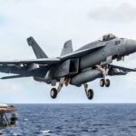 US ने पहली बार F/A-18 सुपर हॉर्नेट से किया ब्लॉकेड हमला, 3 ईरानी जहाज रोके