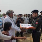 तिरंगे में लिपटकर गांव पहुंचे नायक विजय कुमार, अंतिम दर्शन के लिए उमड़ा जनसैलाब