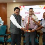 राज्यपाल के परिसहाय  नरेन्द्र रावत को दी गई भाव भीनी विदाई