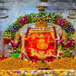 खजराना गणेश मंदिर में स्वर्णिम श्रृंगार, गणेशजी के साथ रिद्धि-सिद्धि भी पहनेंगी सोने के मुकुट