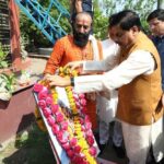 मुख्यमंत्री ने वीरांगना रानी लक्ष्मीबाई के बलिदान दिवस पर इंदौर में किया माल्यार्पण
