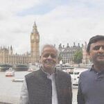 अखिलेश का लंदन दौरा बना चर्चा का विषय, सियासी गलियारों में तेज हुई अटकलें