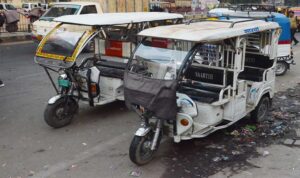 I_Riksha01-1.jpg
