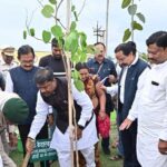 धमतरी बना प्रदेश का पहला जिला, जहाँ PACS  के जरिए किसानों को मिलेगी ड्रोन स्प्रेयर सेवा