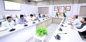 Up_sarkar_02.jpg