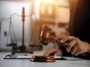 court_99_1-2.jpg