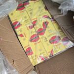 नकली GOLD FLAKE सिगरेट बेचने वाले दो आरोपी गिरफ्तार, ITC के नाम से तैयार नकली उत्पादों की कुल ₹2.07 लाख कीमत की 18,000 सिगरेट पुलिस ने की जप्त