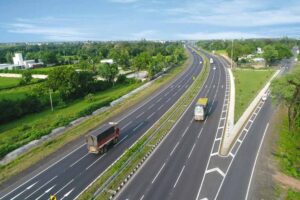Road_Six_Lane_A_77_3-2.jpg