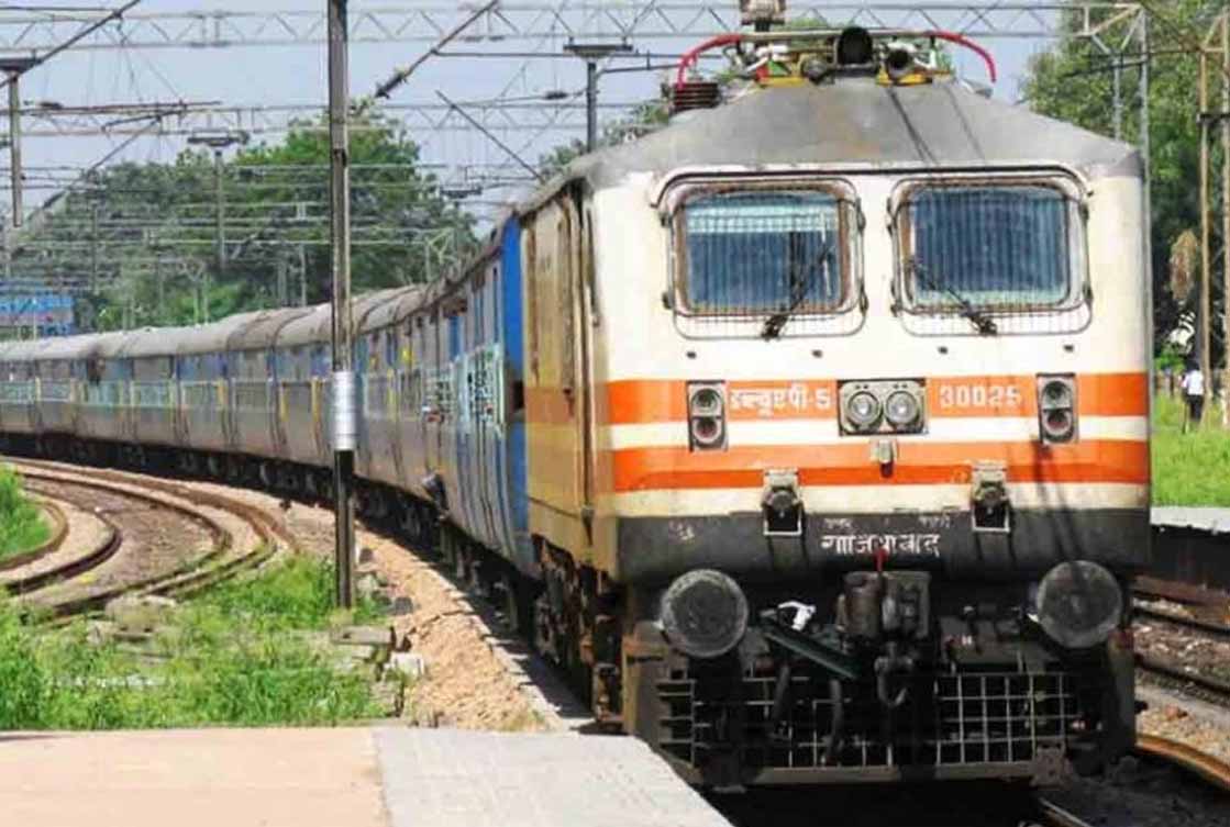 रेलवे का नया पैसेंजर बुकिंग सिस्टम बनेगा गेम चेंजर, 1 मिनट में 1.5 लाख टिकट और 40 लाख इंक्वायरी संभालेगा