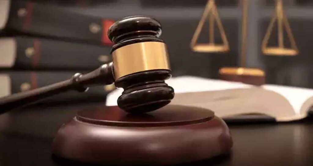 court_105_2.jpg