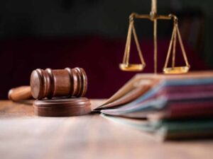 court_99_2-2.jpg