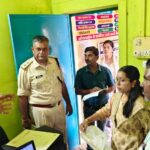 कलेक्टर एवं एसपी ने धनगवां सहकारी समिति का किया निरीक्षण