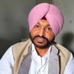 पंजाब में हाई-वोल्टेज ड्रामा, CM मान के काफिले पर टमाटर फेंकने की कोशिश; रवनीत बिट्टू हिरासत में
