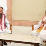 रायपुर : मुख्यमंत्री विष्णु देव साय ने ओडिशा के मुख्यमंत्री मोहन चरण माझी से की सौजन्य भेंट