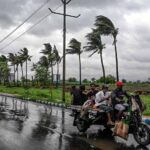 बंगाल की खाड़ी में साइक्लोन का खतरा, आंध्र-ओडिशा में भारी बारिश का अलर्ट