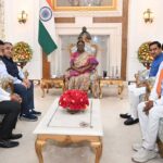 मुख्यमंत्री  विष्णु देव साय के निमंत्रण पर राष्ट्रपति ने स्वीकार किया बस्तर दशहरा के मुरिया दरबार में शामिल होने का आमंत्रण