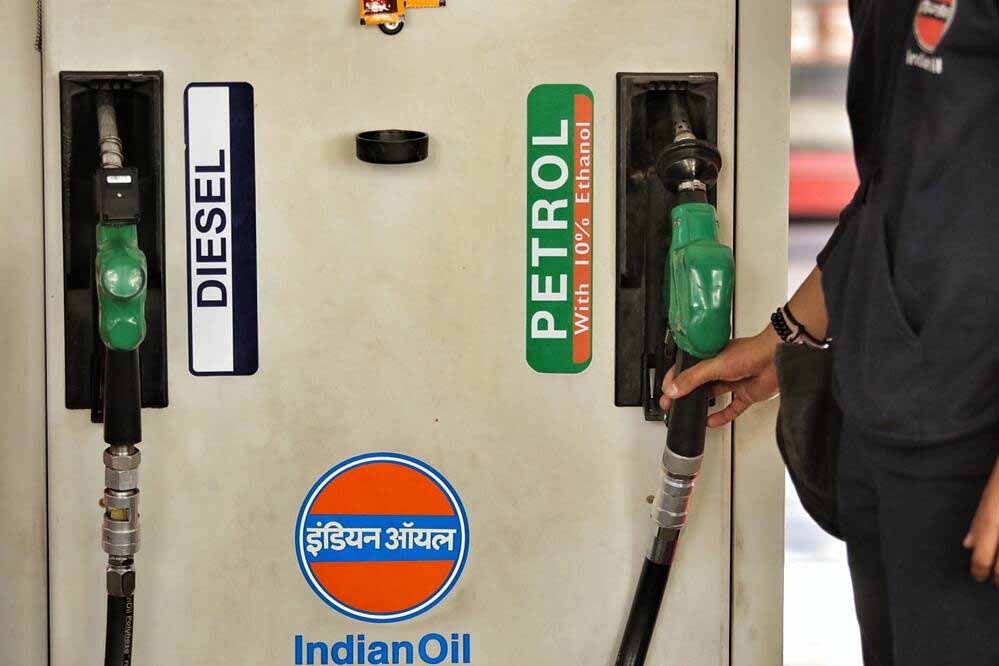 Petrol_and_diesel_A_131_2.jpg