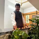प्रधानमंत्री  नरेंद्र मोदी जी के उत्तम स्वास्थ्य एवं दीर्घायु की कामना के लिए संजय वास्तव ने प्रज्ज्वलित किया आशीर्वाद का दीप