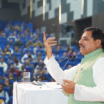 शारजाह में CM मोहन यादव का बड़ा मंथन, कचरे से बिजली-बायो-CNG बनाने की तकनीक पर जोर