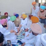 मानसा में मृतक दलजीत के परिवार से मिले पूर्व CM चरणजीत चन्नी, पुलिस कार्रवाई पर जताई नाराजगी