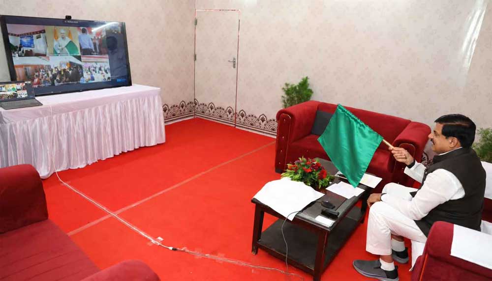 mohan-14.jpg